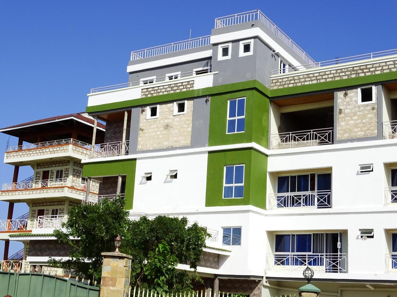 Diplomat Diani Beach Resort Eksteriør bilde