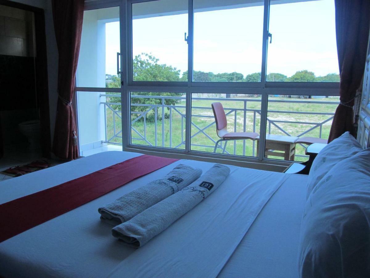 Diplomat Diani Beach Resort Eksteriør bilde